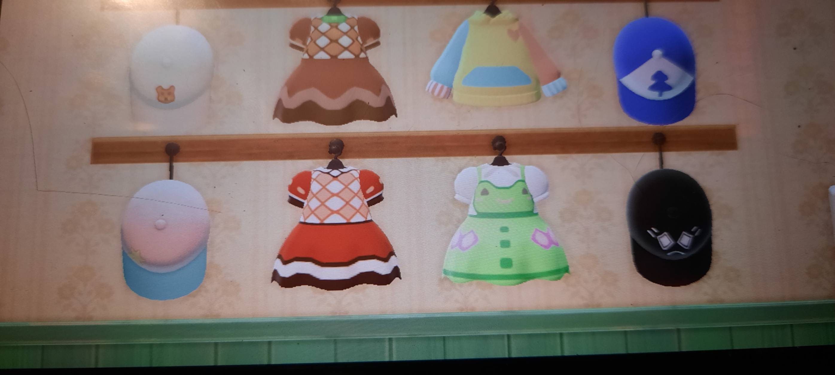 Hang Custom Designs in Able Sister's Shop Trade Animal Crossing New